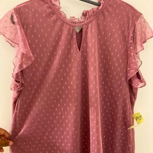 Beautiful Top ruffle sleeve